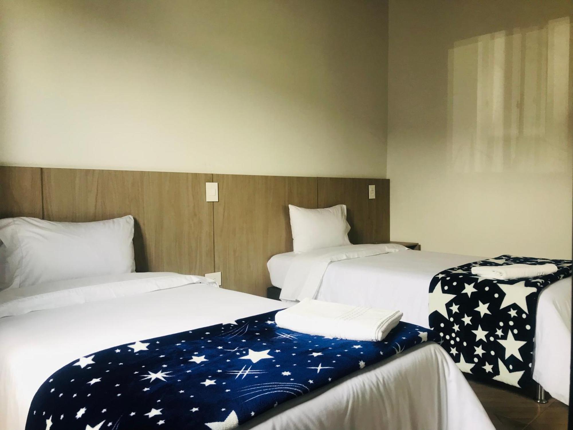 Hotel & Golf Isak Aeropuerto Rionegro Bagian luar foto